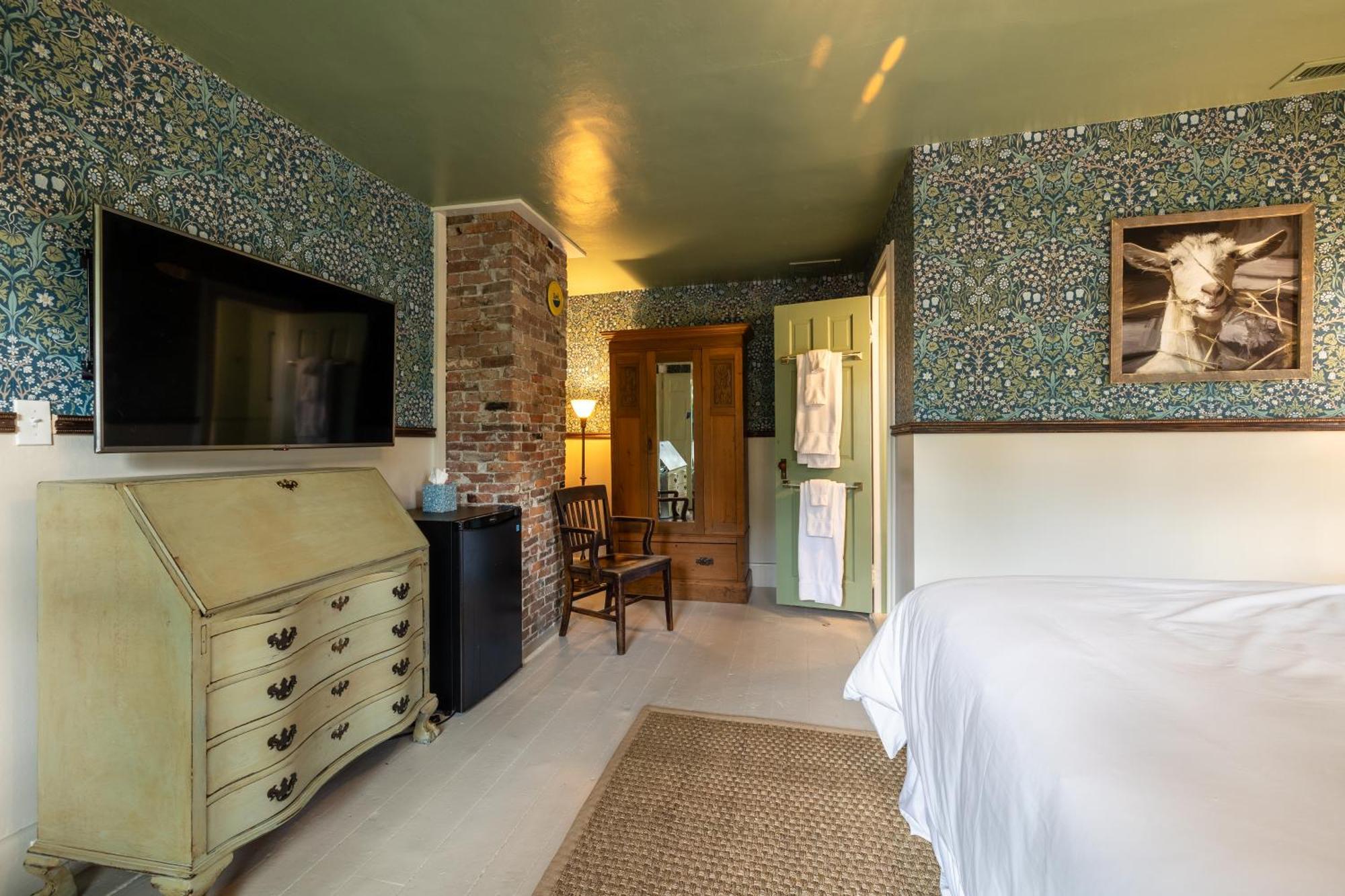 Wilder House Berkshires Bed & Breakfast Sheffield Екстериор снимка