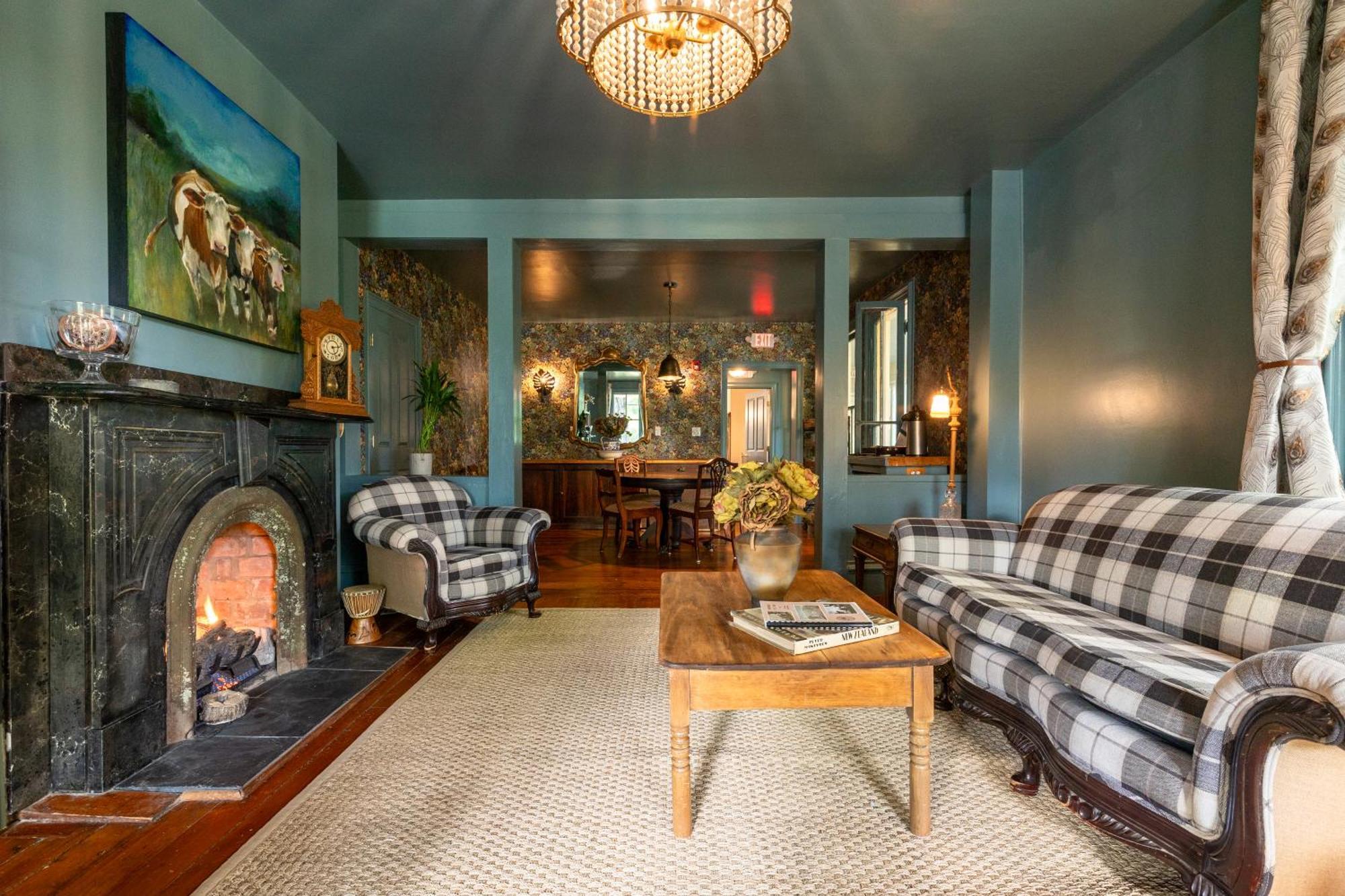 Wilder House Berkshires Bed & Breakfast Sheffield Екстериор снимка