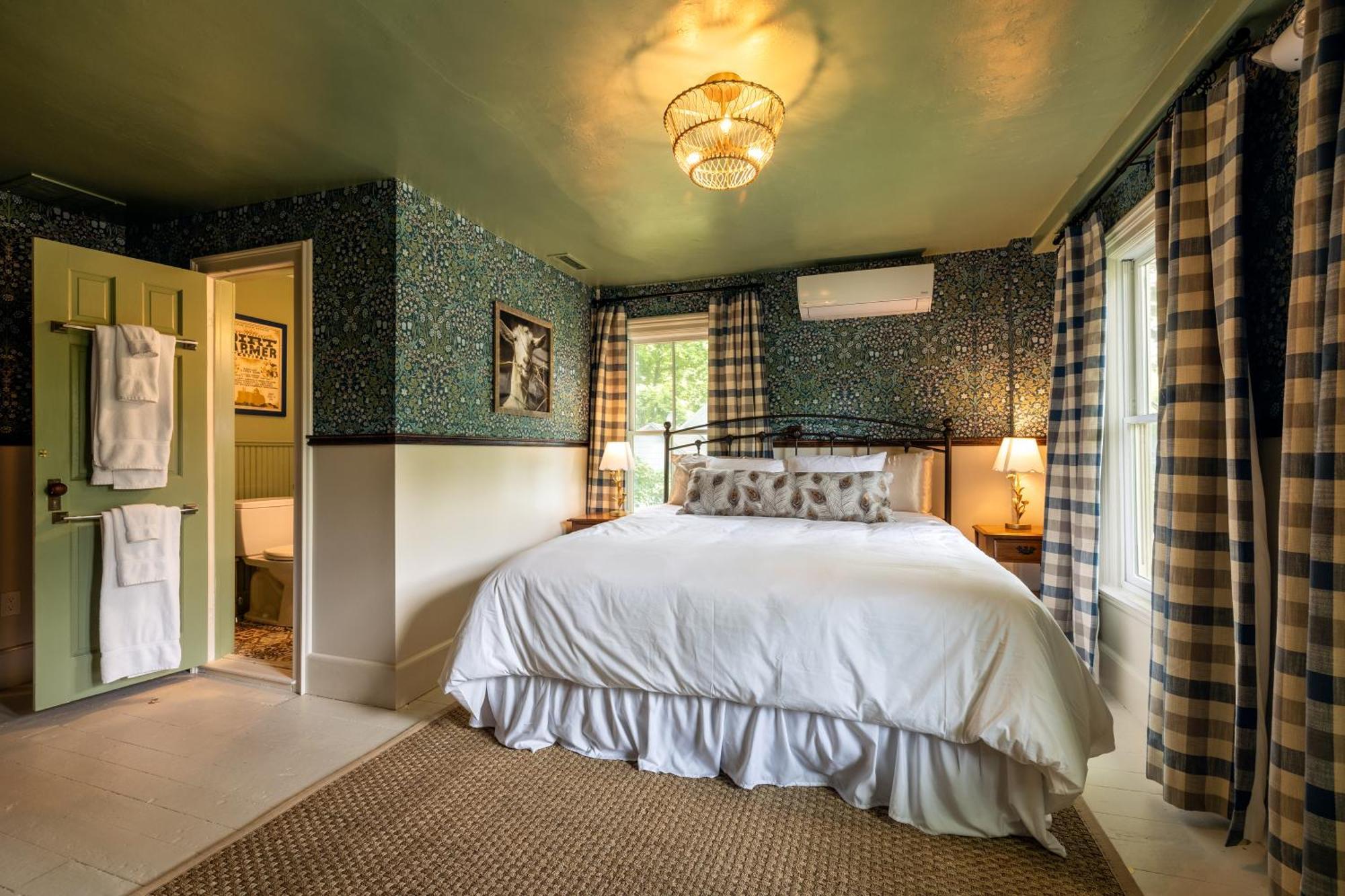 Wilder House Berkshires Bed & Breakfast Sheffield Екстериор снимка